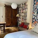 Typical Familial Old Apartment In Paris Center